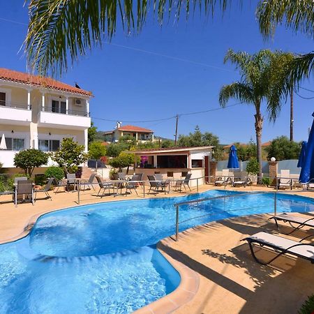 Theoxenia Hotel Apartments チラニ エクステリア 写真